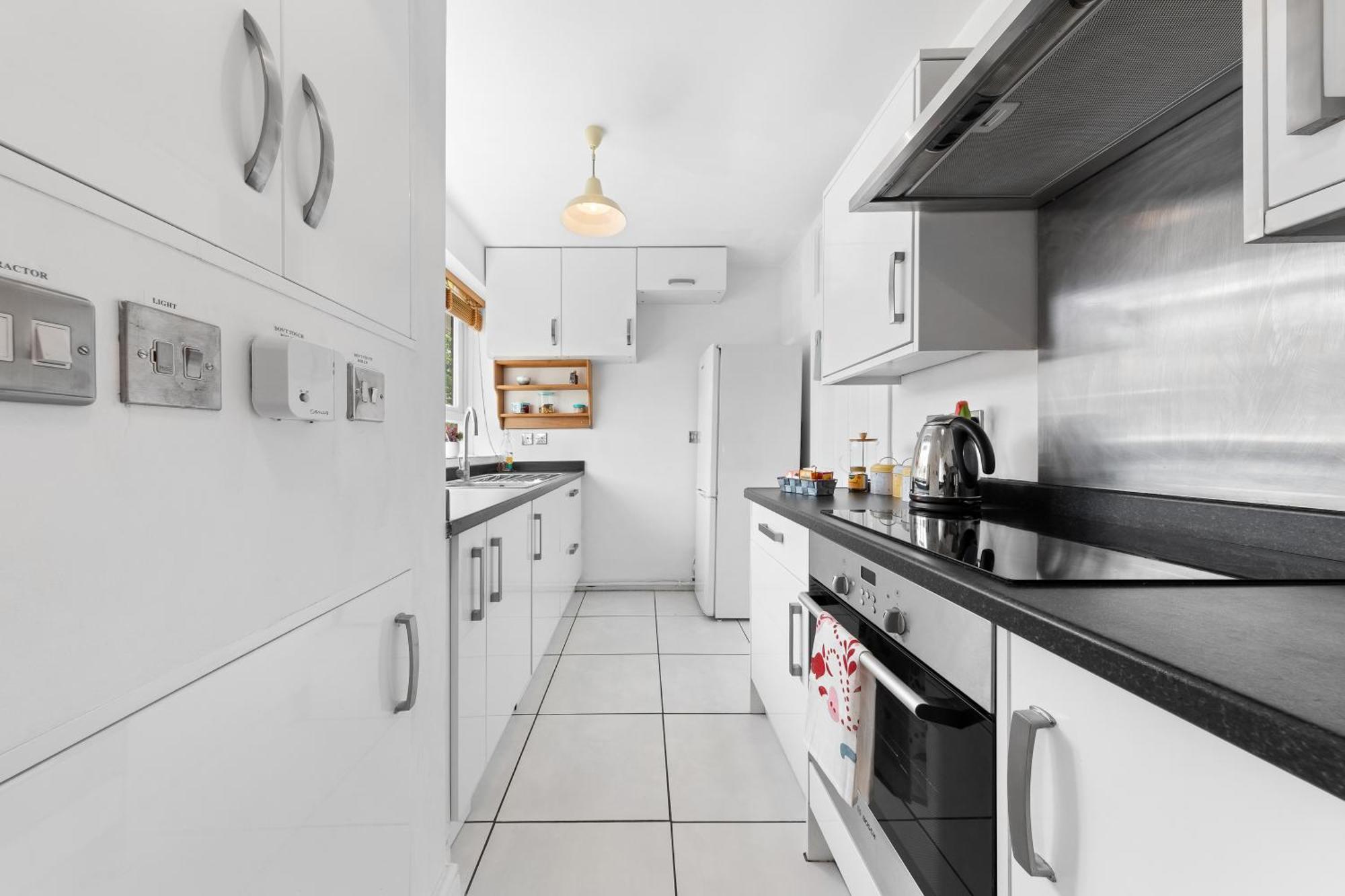 Clapham Serenity Garden Retreat With Free Parking Лондон Екстер'єр фото