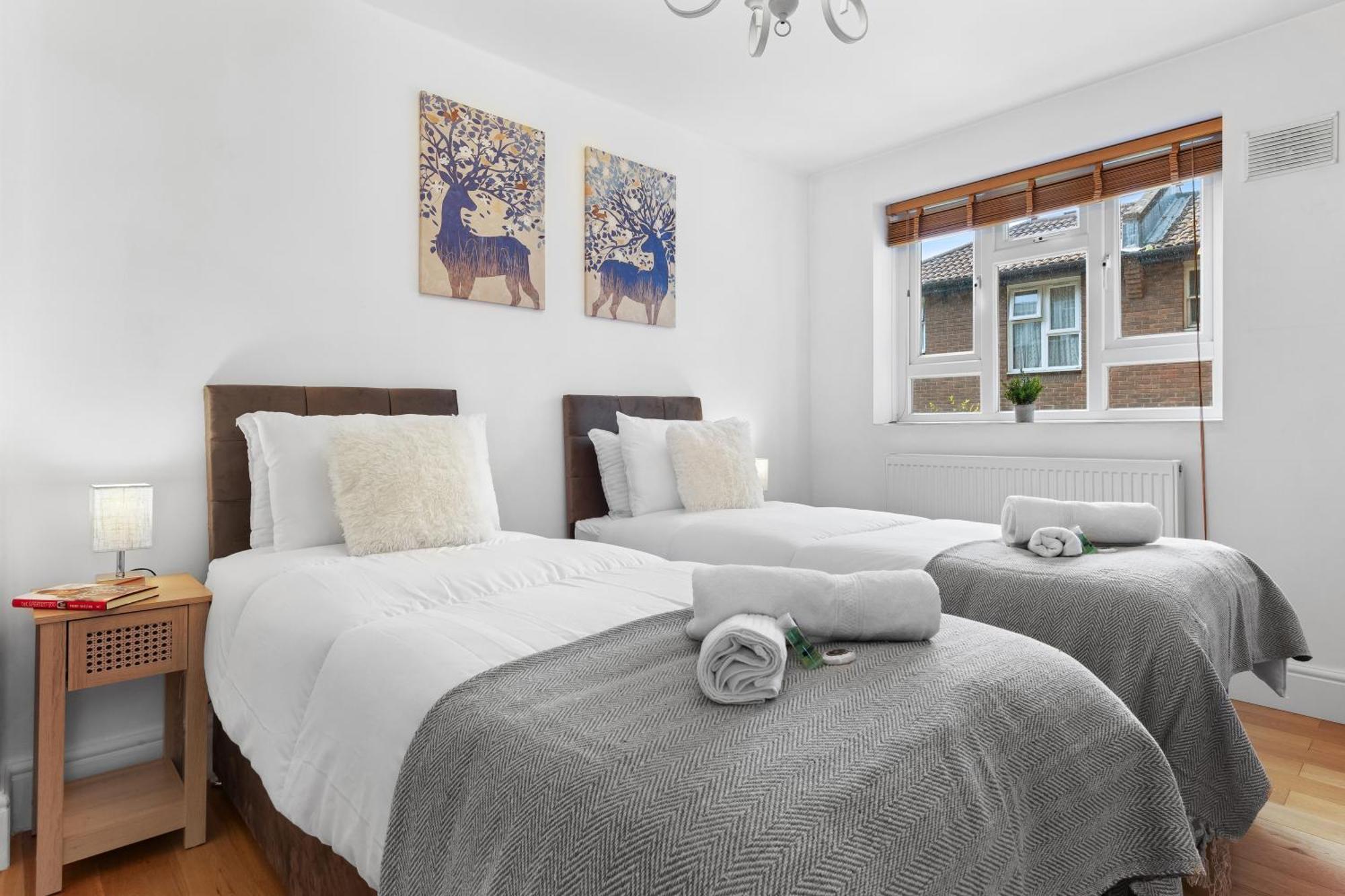 Clapham Serenity Garden Retreat With Free Parking Лондон Екстер'єр фото